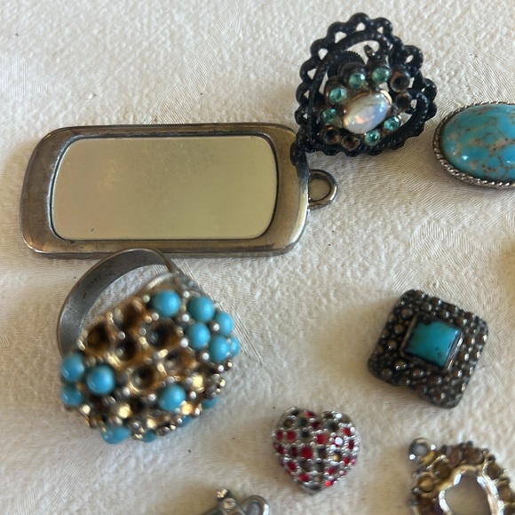 Old Vintage Jewelry; lot of 16 Items. - Picture 3 of 13